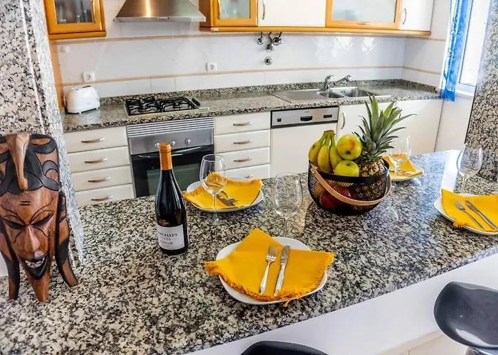 Casa Encosta Da Marina *