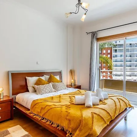 Апартаменти Casa Encosta Da Marina